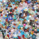 400 GRAMS X GLASS BEADS / PENDANTS MIXED SIZE AND SHAPES FOR JEWELLERY MAKING